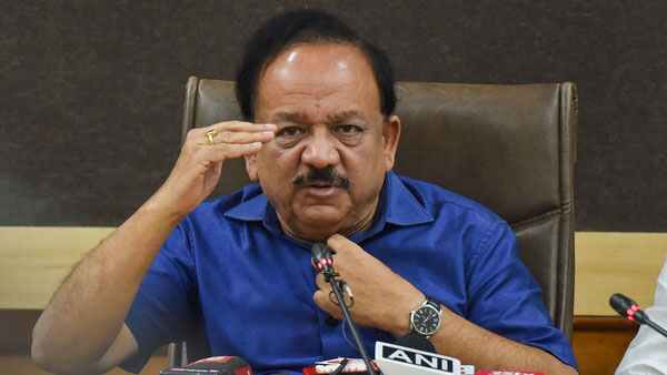 Manmohan Singh’s letter to PM: Health Minister Harsh Vardhan hits back at Congress Manmohan Singh’s letter to PM: Health Minister Harsh Vardhan hits back at Congress