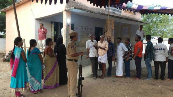 ఖాళీల వివరాలు కోరిన ఎస్ఈసీ నీలం సాహ్నీ