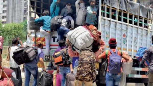 ఆనంద్ విహార్ బస్ టెర్మినల్ చుట్టూ దాదాపు 8,000 మంది వలసదారులు