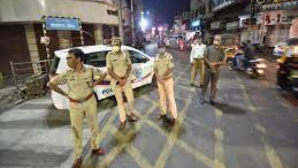 15-day janta curfew in Maharashtra from April 14: Whats allowed, whats not 15-day janta curfew in Maharashtra from April 14: Whats allowed, whats not