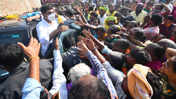 Tirupati Bypoll: TDP leader Nara Lokesh to begin campaign from today Tirupati Bypoll: TDP leader Nara Lokesh to begin campaign from today