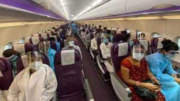 No in-flight meals on domestic flights under 2-hour duration, government orders airlines No in-flight meals on domestic flights under 2-hour duration, government orders airlines