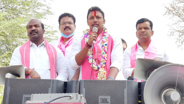 నోములకు బీసీ సంఘాల మద్దతు
