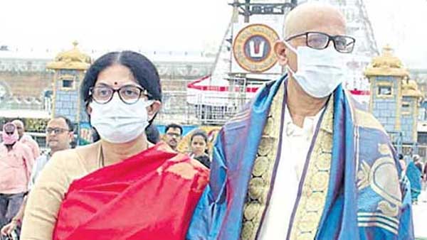 రెండు సార్లు దర్శనం..