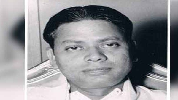 తల్లిని చూసి సీఎం పదవి..