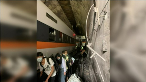At least 36 dead, 72 injured after Taiwan train derails in tunnel At least 36 dead, 72 injured after Taiwan train derails in tunnel