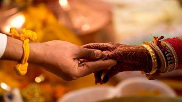 మరో మహిళతో తల్లి రెండో పెళ్లి...