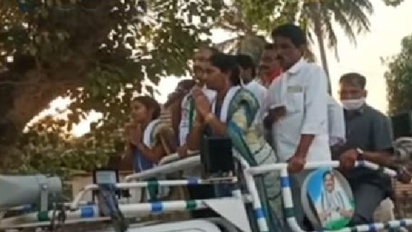 ysrcp mla urges voters to vote for cycle. ysrcp mla urges voters to vote for cycle.