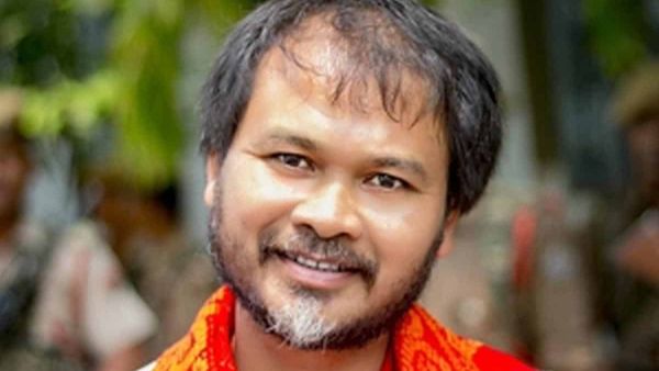 ఆ తల్లి పోరాటం స్పూర్తిదాయకం...