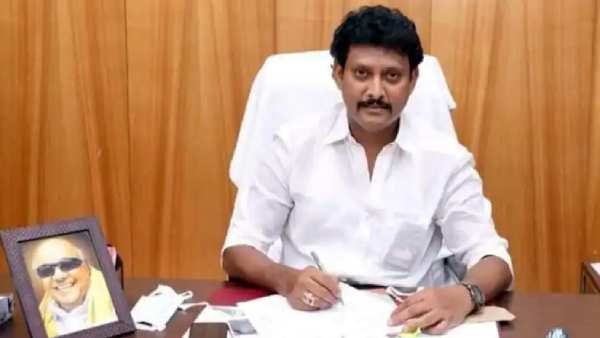 మిస్టర్ టవల్ అరెస్టు
