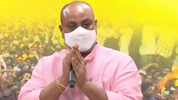 లేనివి ఉన్నట్లు..