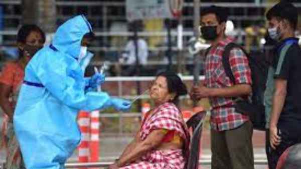 జిల్లా కలెక్టర్ ఎంట్రీ
