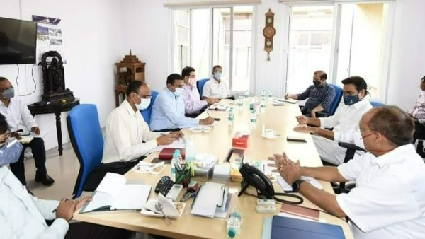ఇంటింటి సర్వే,ఆక్సిజన్ ఆడిట్పై...