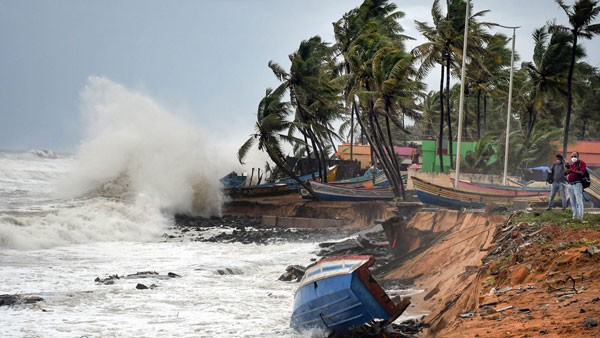 Cyclone Tauktae: Heavy rainfall in across the Goa as hurtles towards Gujarat Cyclone Tauktae: Heavy rainfall in across the Goa as hurtles towards Gujarat