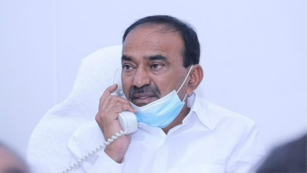 కలెక్టర్ శ్వేత.. కరపత్రాల కలకలం