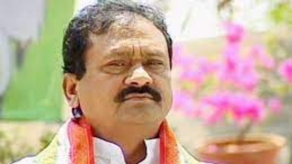 ముస్లింల 4 శాతం రిజర్వేషన్ల కోటా రద్దుకు కేసీఆర్ కుట్ర.. షబ్బీర్ అలీ ఘాటు విమర్శలు..