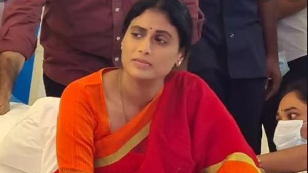 అదుపు తప్పలేదా.. దొర...