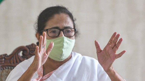 bengal cm Mamata likely to contest from her old seat Bhabanipur, sitting MLA vacates seat bengal cm Mamata likely to contest from her old seat Bhabanipur, sitting MLA vacates seat