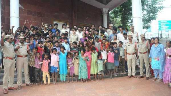 రెండవరోజు ఆపరేషన్ లో భాగంగా పట్టుబడ్డ ముగ్గురు బాలలు.. సంరక్షిస్తామంటున్న పోలీసులు..