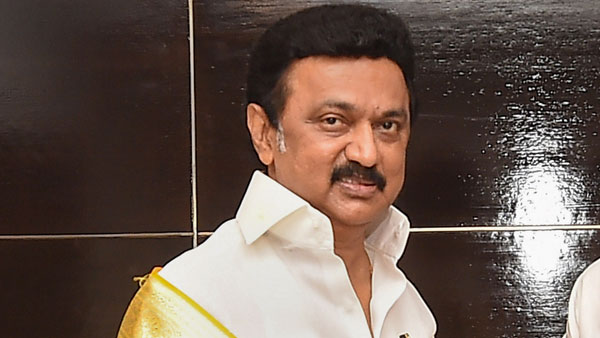 MK Stalin says media professionals to be considered as frontline workers in Tamil Nadu MK Stalin says media professionals to be considered as frontline workers in Tamil Nadu