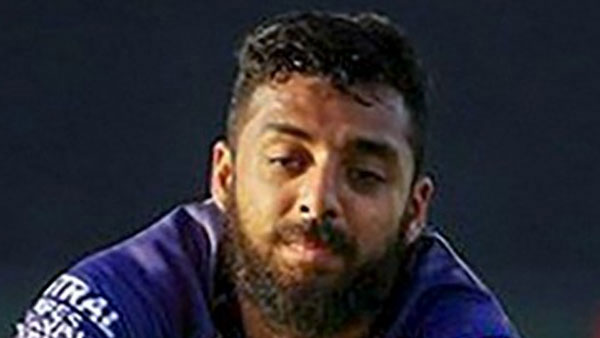 ఇప్పటికే నైట్రైడర్స్లో కరోనా