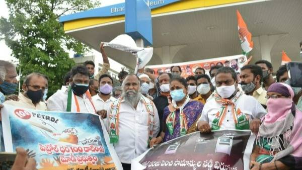 పెట్రో ధరలు యూపీఏ హయాంలో అదుపులో ఉన్నాయి.. ఇప్పుడెందుకు పెంచారన్న జగ్గారెడ్డి.
