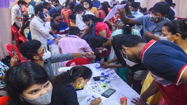 ఏపీలో కొత్తగా 5741 కరోనా కేసులు, 53 మరణాలు