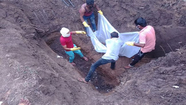 పోలీసులను తప్పు దారి పట్టించే స్కెచ్ కూడా