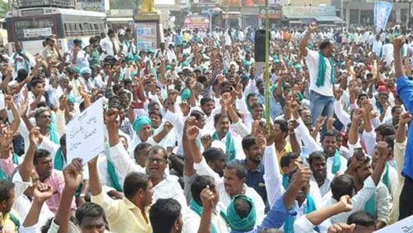 దేశ వ్యాప్తంగా గవర్నర్ లకు మెమొరాండం