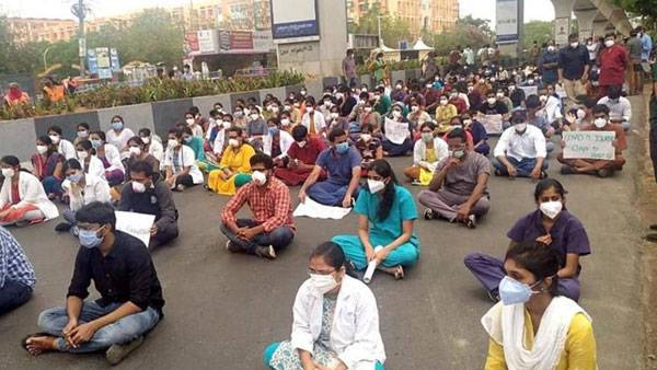 junior doctors called off strike in ap after fruitful discussions with the government junior doctors called off strike in ap after fruitful discussions with the government