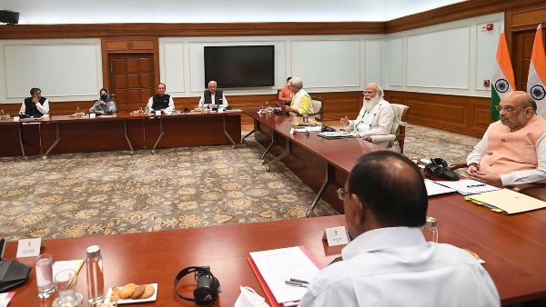 ఎన్నికలా .. రాష్ట్ర హోదానా ? ఏది ముందు