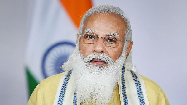 tea vendor sends rs 100 to pm modi.. tea vendor sends rs 100 to pm modi..