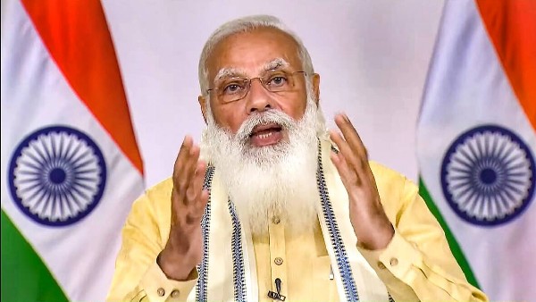 తిడుతూనే వరాలిచ్చిన మోదీ