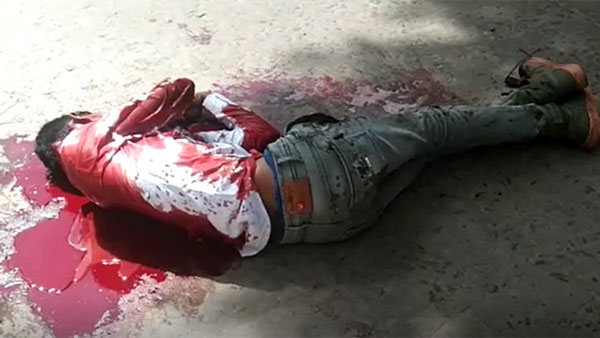 horrible murder in day light with knives in vijayawadas durga agraharam horrible murder in day light with knives in vijayawadas durga agraharam