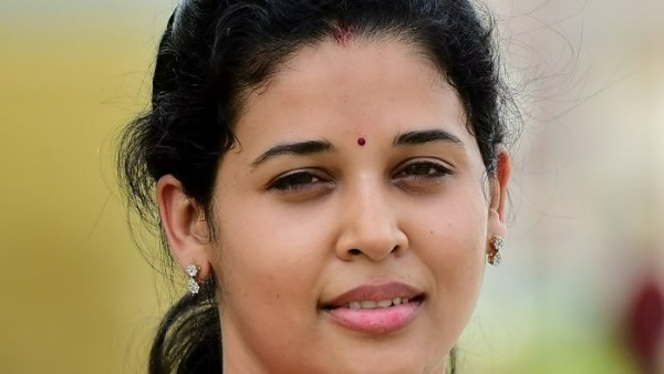 మైసూరు జిల్లా కలెక్టర్గా..