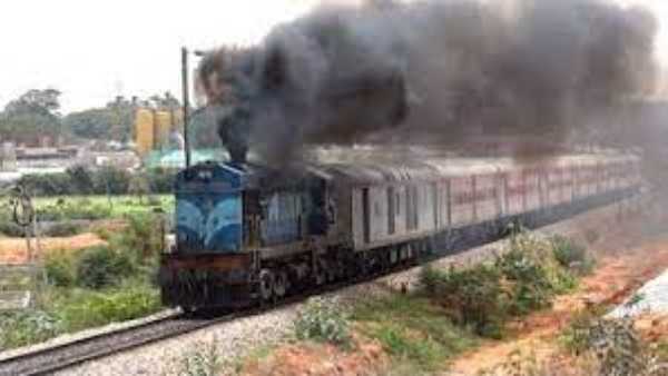 smoke erupts from engine of adilabad nanded intercity train smoke erupts from engine of adilabad nanded intercity train