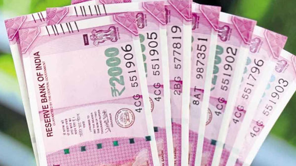 Astrologer circulate fake notes..arrested Astrologer circulate fake notes..arrested