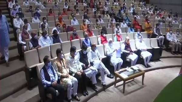 congress disrupting parliament, Expose opposition, PM Modi Tells BJP MPs, call on 75th i-day congress disrupting parliament, Expose opposition, PM Modi Tells BJP MPs, call on 75th i-day