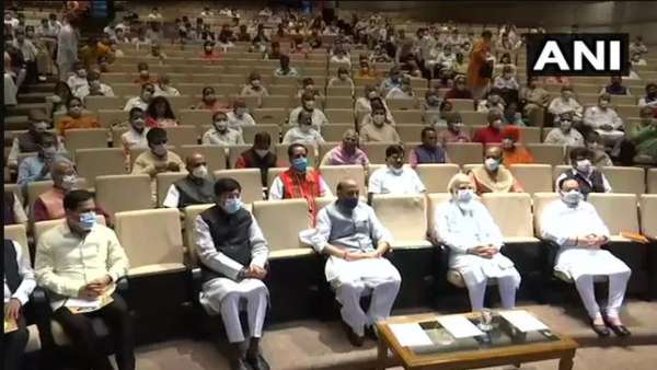 congress disrupting parliament, Expose opposition, PM Modi Tells BJP MPs, call on 75th i-day congress disrupting parliament, Expose opposition, PM Modi Tells BJP MPs, call on 75th i-day