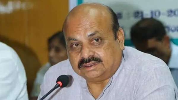 సీఎం కొడుకుగా..