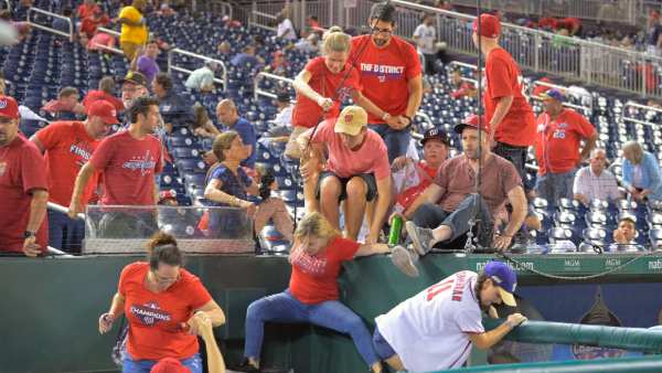 4 killed in firing at Baseball Stadium In Washington 4 killed in firing at Baseball Stadium In Washington