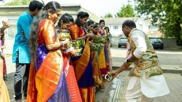 బోనాలు సమర్పించిన ఆడబిడ్డలందరికీ..