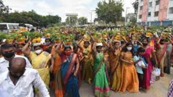 ఏయే మార్గాల్లో ట్రాఫిక్ ఆంక్షలు...