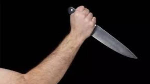 గొంతు కోసి హత్య చేశాడు....