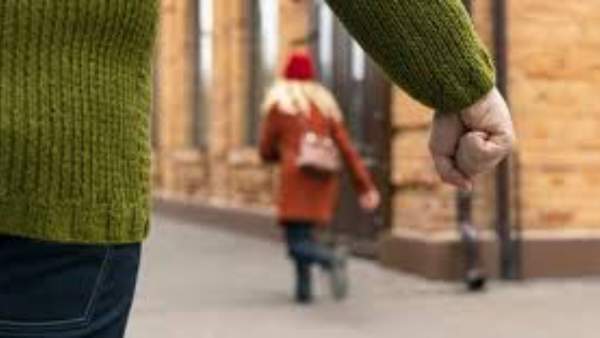 కూతురికి డీఎన్ఏ పరీక్షలు