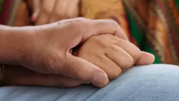 డ్రామాలు వేసిన భార్య