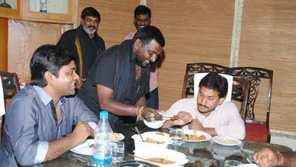 పరిమిత ఆహారం..ఫ్రూట్స్ కు ప్రాధాన్యం