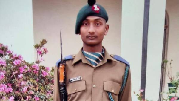 CM YS Jagan announced Rs 50 lakh aid to the bereaved family of Jawan Jaswant Reddy CM YS Jagan announced Rs 50 lakh aid to the bereaved family of Jawan Jaswant Reddy