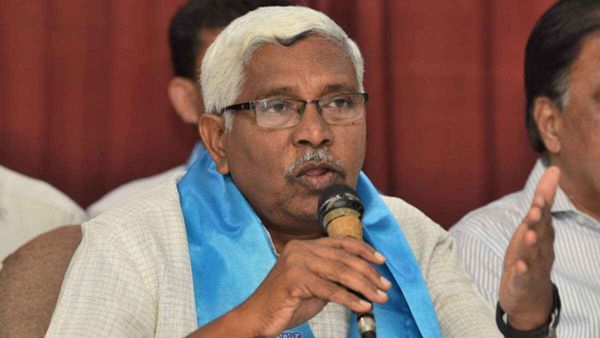 హుజురాబాద్లో పోటీ...