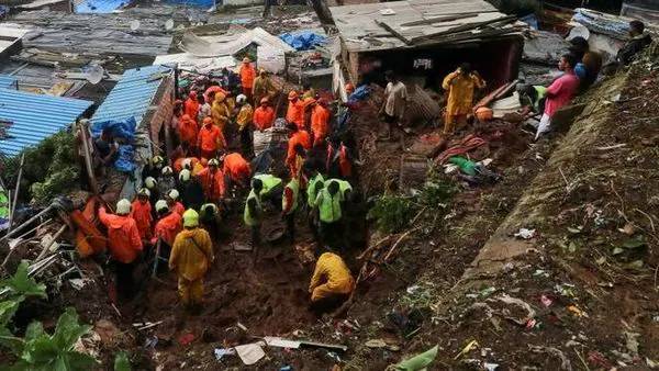 Maharashtra rains: 36 dead in Raigad landslide, several trapped Maharashtra rains: 36 dead in Raigad landslide, several trapped